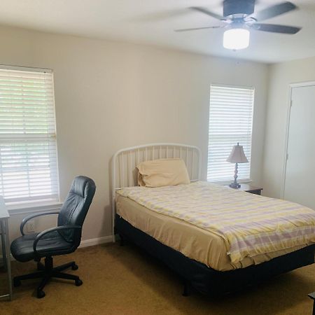 Private Cozy Lock Room 1 赛普里斯 外观 照片